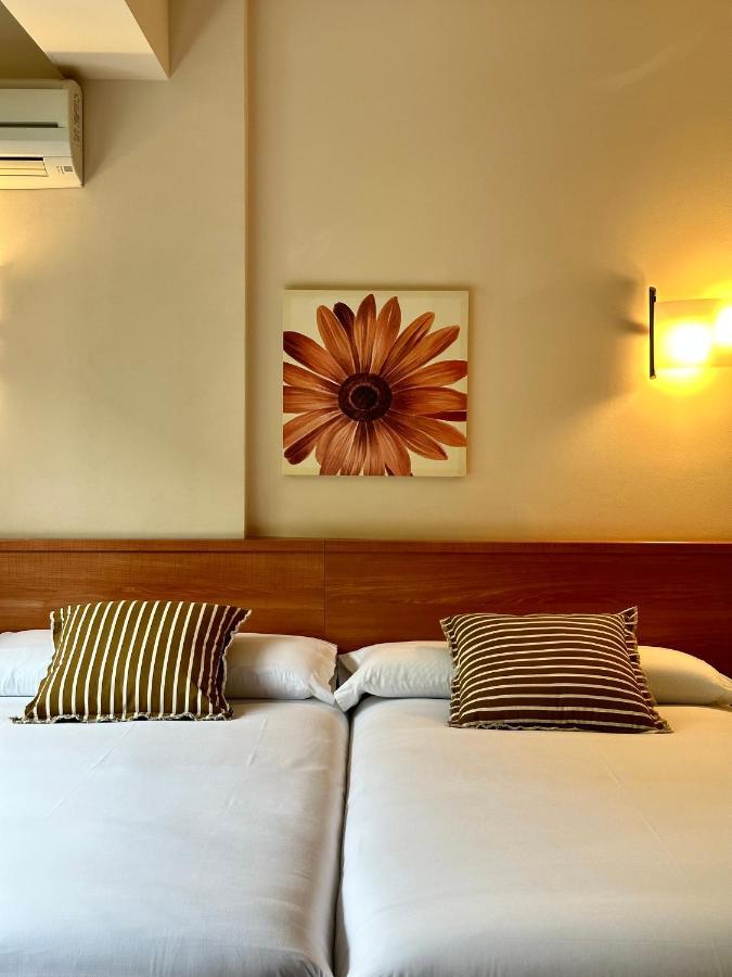 Pension Anoeta Сан-Себастьян Экстерьер фото