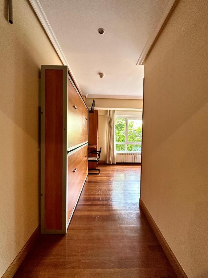Pension Anoeta Сан-Себастьян Экстерьер фото